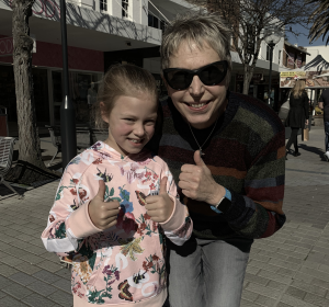 thumbs up